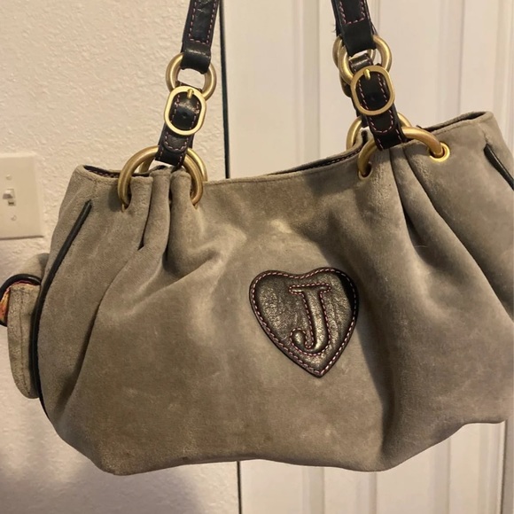 SOLD DO NOT BUY Gray and pink Juicy Couture baby fluffy bag - Picture 2 of 8